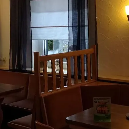 מלון Zur Fredeburg שמאלנברג